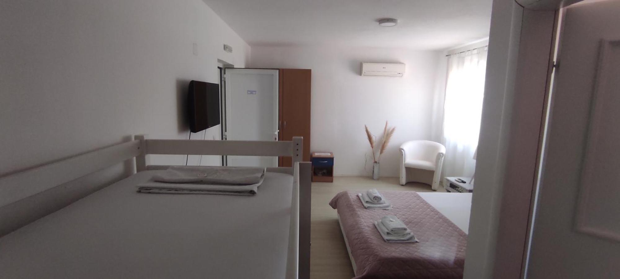 Hotel & Rooms Lombrelle Mostar Bagian luar foto