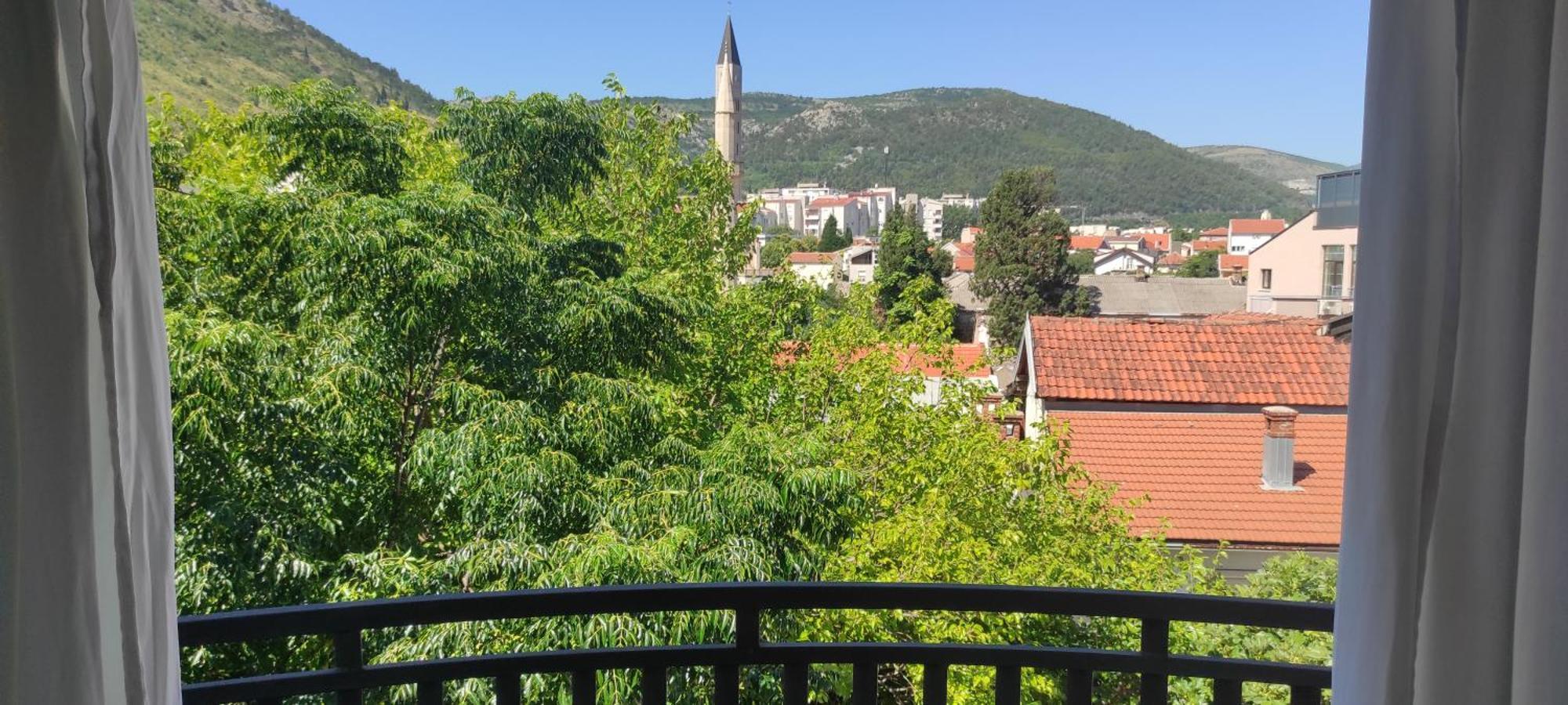 Hotel & Rooms Lombrelle Mostar Bagian luar foto