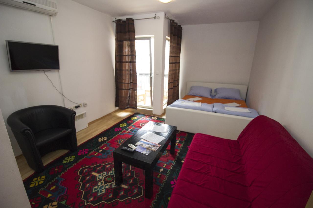 Hotel & Rooms Lombrelle Mostar Bagian luar foto